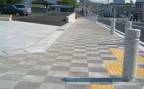 日本コンクリートの景観舗装材を使った施工画像